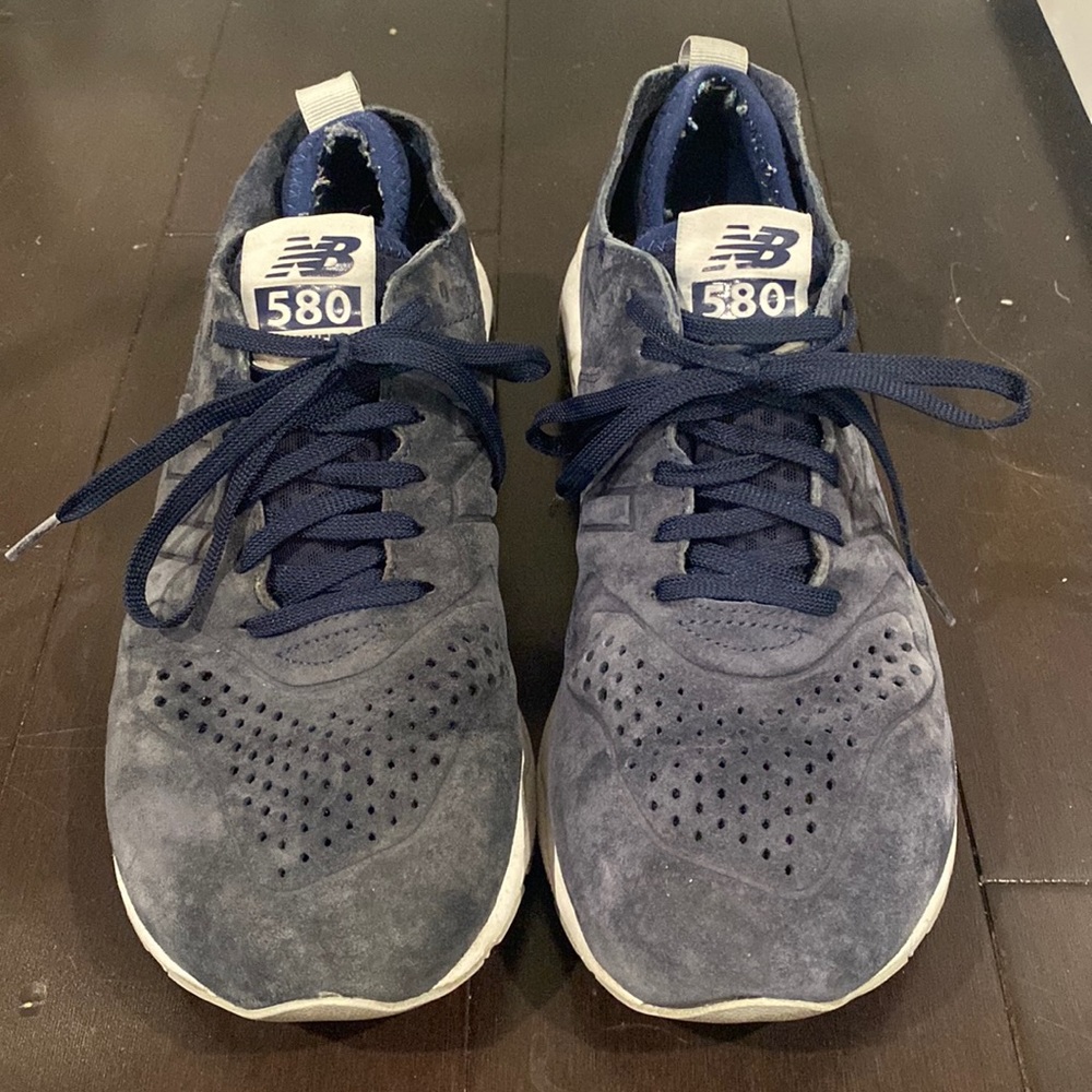 New Balance 580 Navy Suede Sneakers Size 8